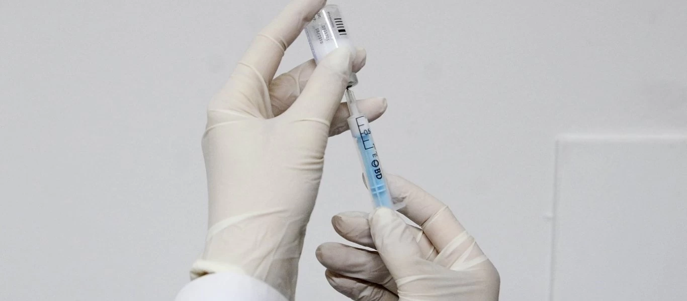 Ρωσία: «Έχουμε λάβει αιτήματα για 1,2 δισεκατομμύρια δόσεις του Sputnik V»